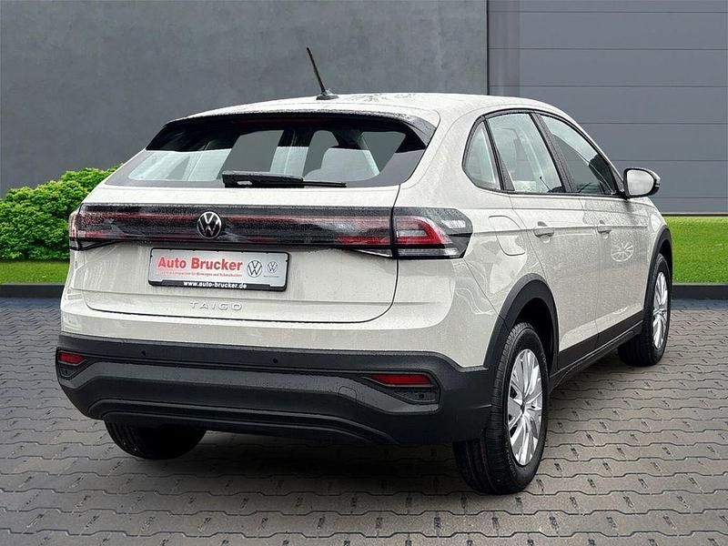 Gebraucht VW Taigo Basis 95 PS (69 kW) 2024 Grau SUV