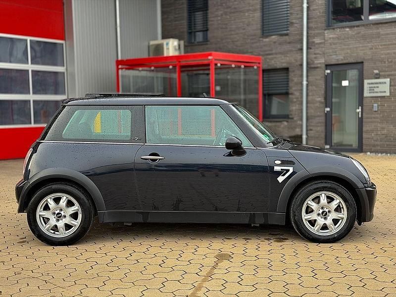 Second-hand Mini ONE Seven 90 CP (66 kW) 2006 Negru Hatchback