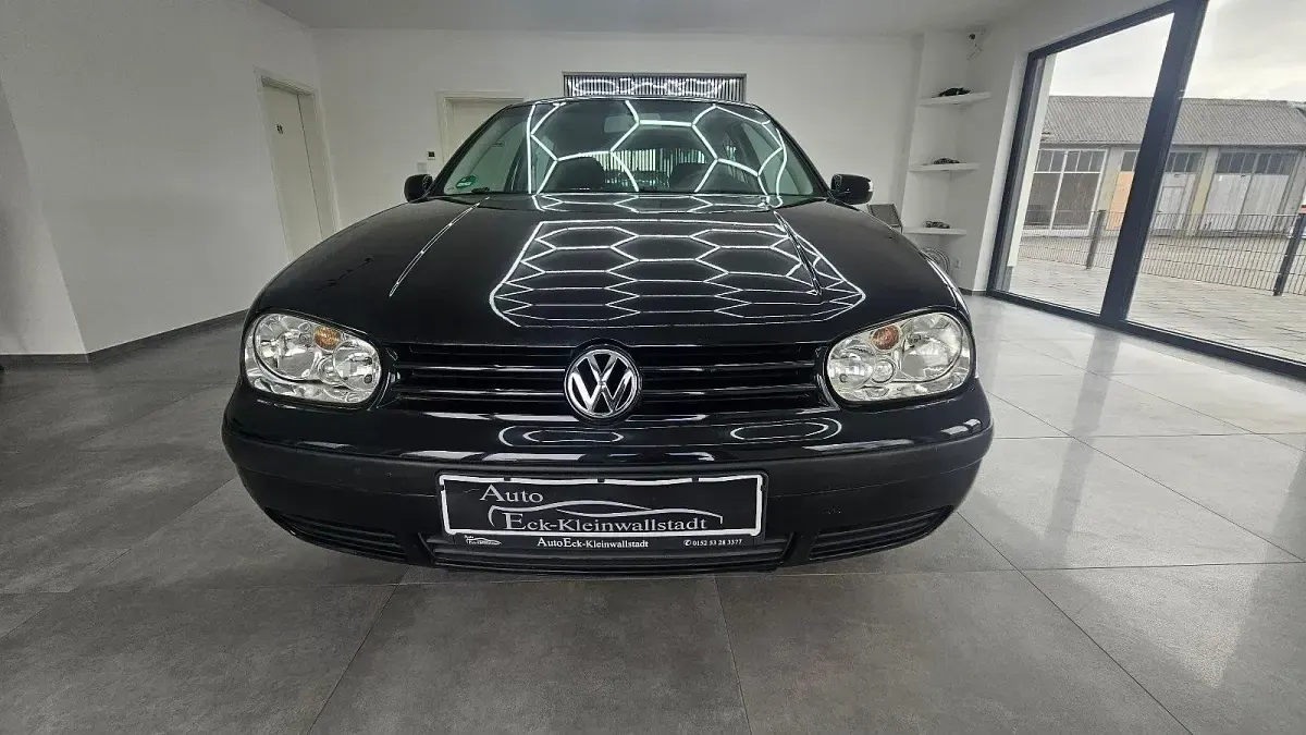 Gebraucht VW Golf 105 PS (77 kW) 2002 Schwarz Coupé