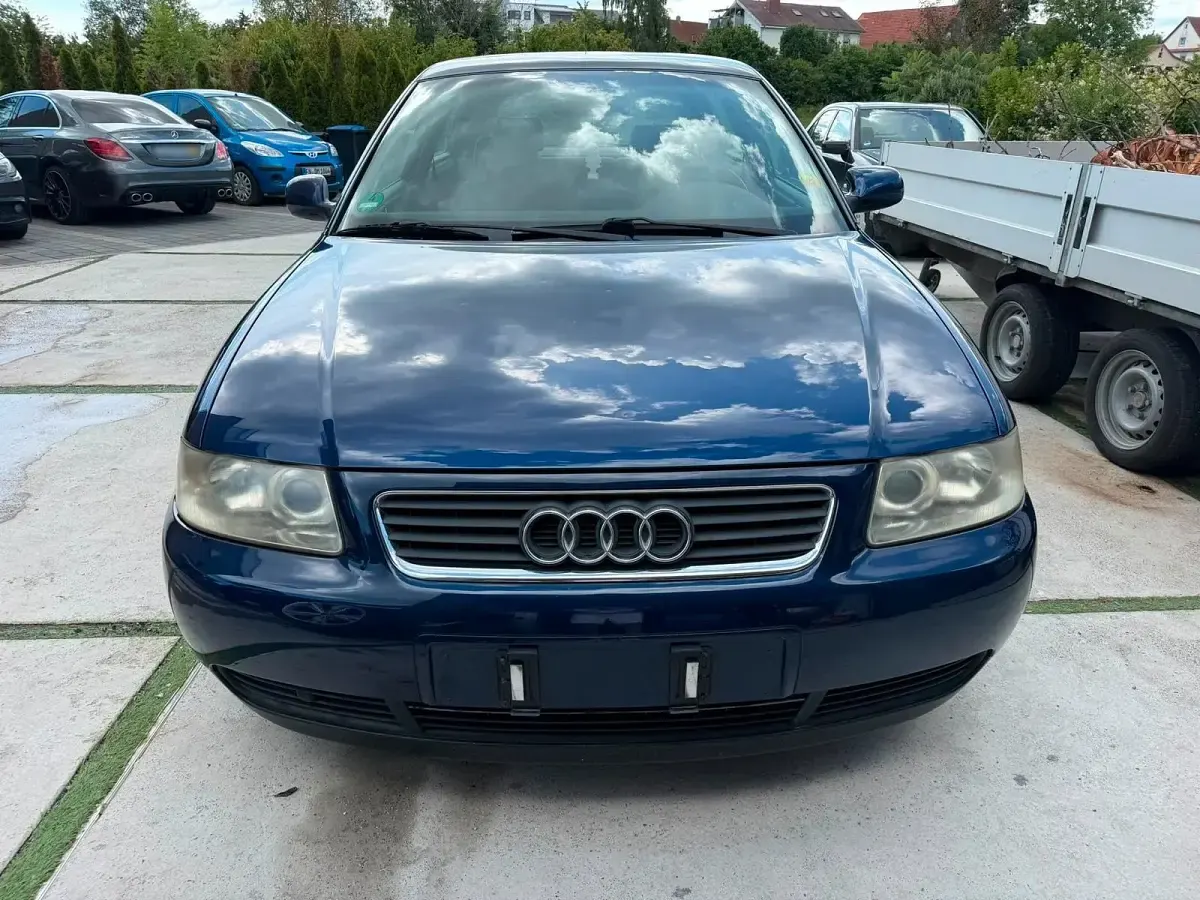 Gebraucht Audi A3 102 PS (75 kW) 2002 Blau Kleinwagen