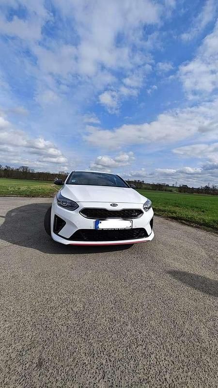 Gebraucht Kia ProCeed GT 204 PS (150 kW) 2021 Weiß Kombi