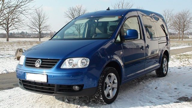 Gebraucht VW Caddy Life 190 PS (139 kW) 2010 Blau metallic Van / Kleinbus