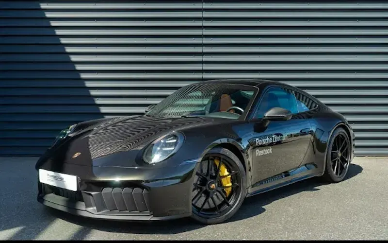 Gebraucht Porsche 911 Carrera 4 GTS 541 PS (397 kW) 2026 Coupé