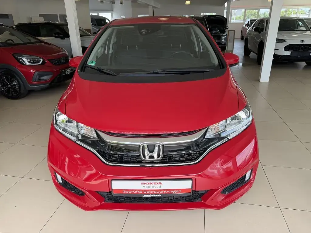 Gebraucht Honda Jazz Trend 102 PS (75 kW) 2018 Rot Kleinwagen
