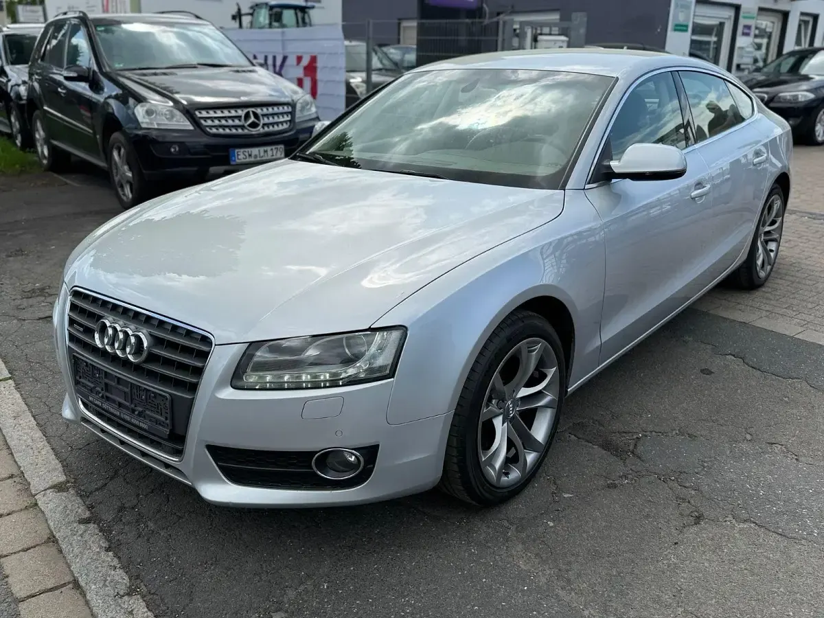 Gebraucht Audi A5 Ambiente 170 PS (125 kW) 2010 Silber Coupé
