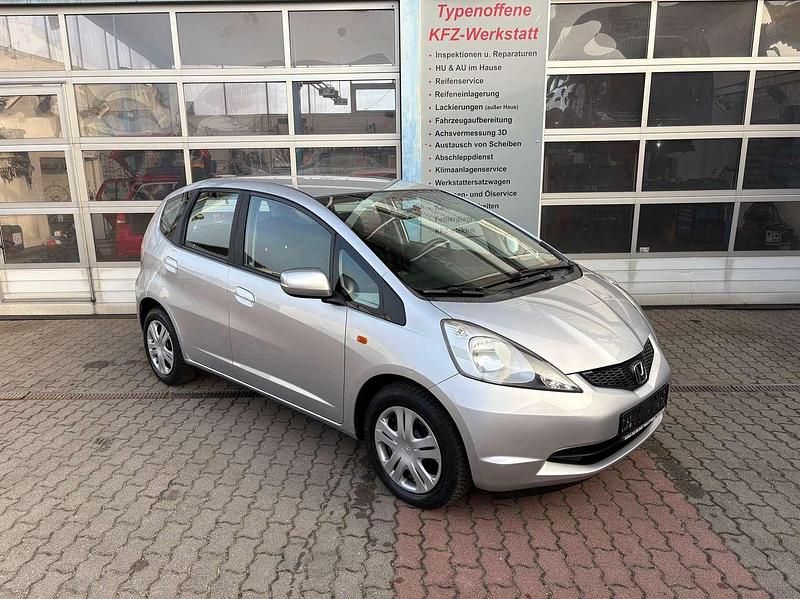 Gebraucht Honda Jazz 90 PS (66 kW) 2009 Silber Kleinwagen