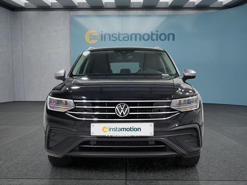 Gebraucht VW Tiguan Allspace 150 PS (110 kW) 2022 Schwarz SUV