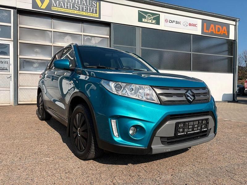 Gebraucht Suzuki Vitara Comfort 120 PS (88 kW) 2015 Blau SUV