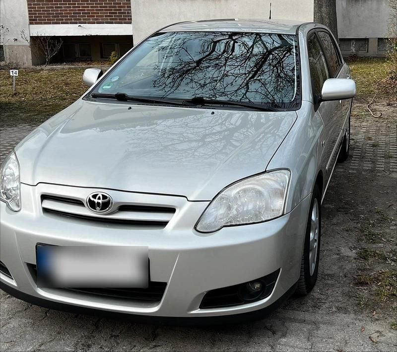 Gebraucht Toyota Corolla 110 PS (80 kW) 2006 Grau Kleinwagen