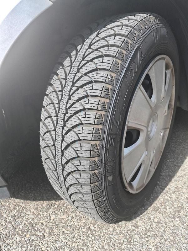 Gebraucht Ford Fiesta 100 PS (73 kW) 2006 Silber Kleinwagen