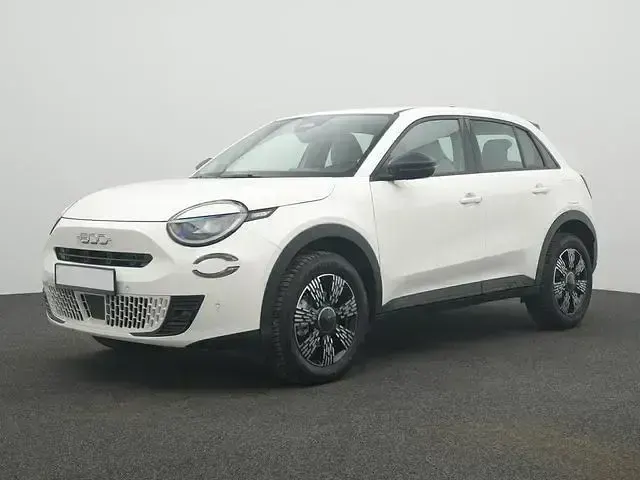 Neu Fiat 600 Business 101 PS (74 kW) 2026 Ice weiß SUV