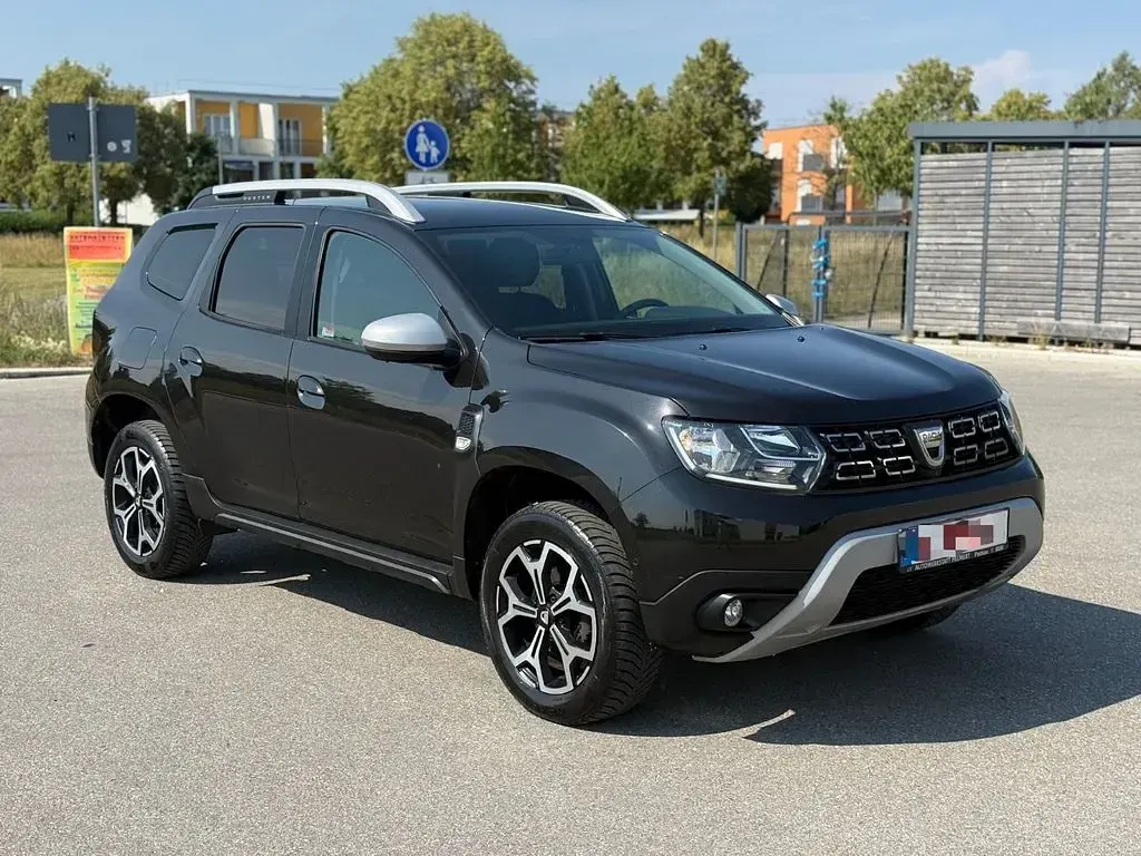 Gebraucht Dacia Duster Anniversary 131 PS (96 kW) 2019 Schwarz SUV