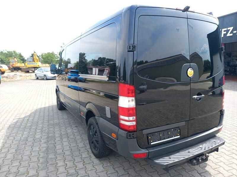 Gebraucht Mercedes Sprinter 190 PS (139 kW) 2010 Schwarz Van