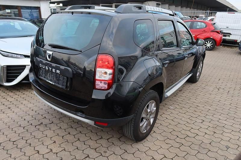 Gebraucht Dacia Duster Prestige 109 PS (80 kW) 2015 Schwarz SUV
