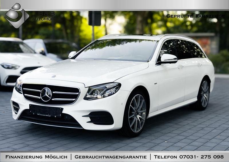 Weiß Gebraucht 2020 Mercedes E400 Limousine | 42.990 € (Fairer Preis) - Bild 1/4