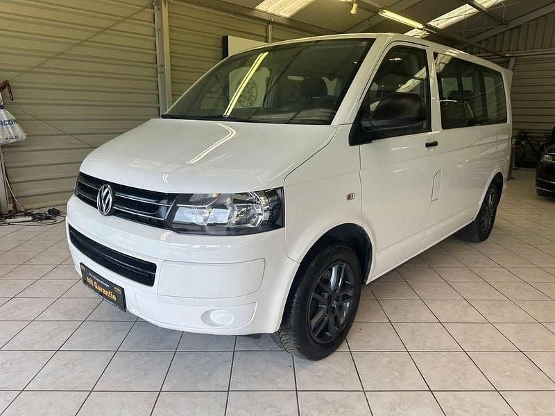 Second-hand VW T5 140 CP (102 kW) 2013 Alb Van