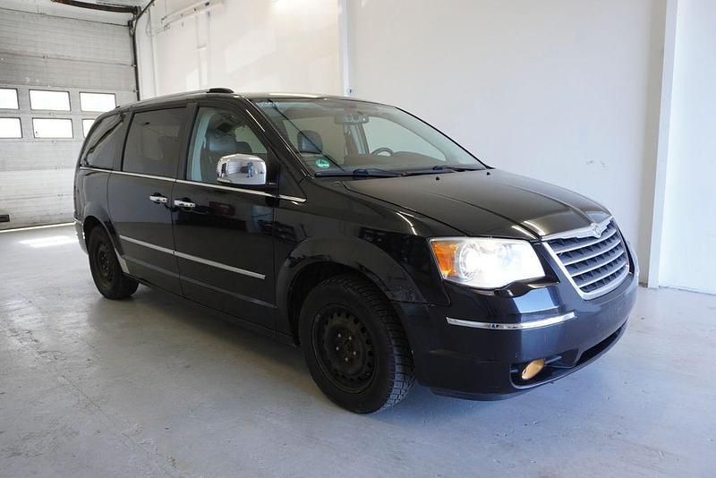 Gebraucht Chrysler Grand Voyager 163 PS (119 kW) 2010 Schwarz Van / Kleinbus