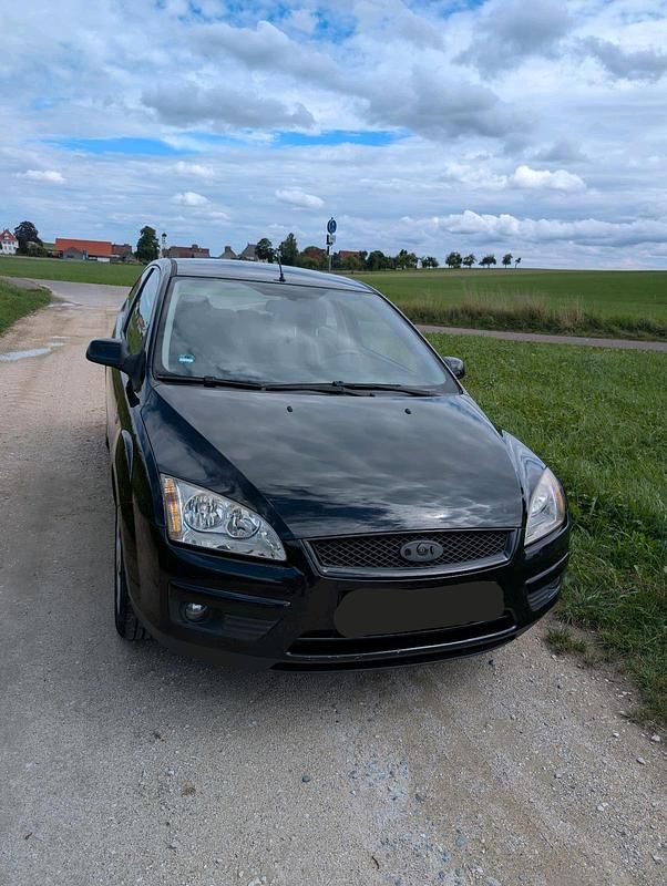 Schwarz Gebraucht 2007 Ford Focus Kleinwagen | 1.500 € (Guter Preis) - Bild 1/4