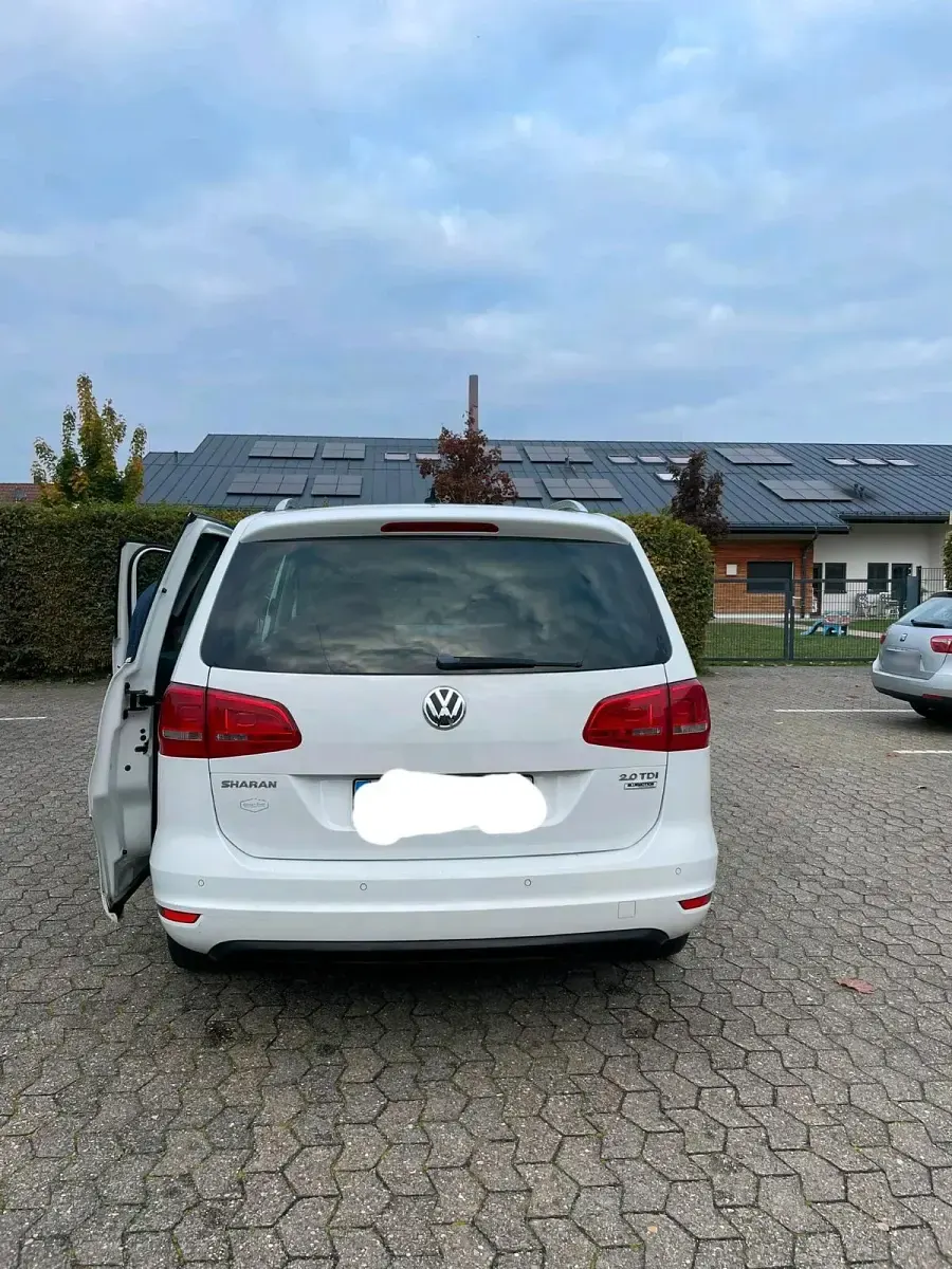 Gebraucht VW Sharan 177 PS (130 kW) 2015 Weiß Van / Kleinbus