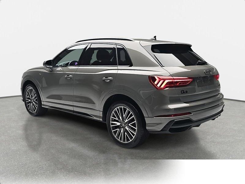 Neu Audi Q3 S-Line 150 PS (110 kW) 2025 Metallic SUV