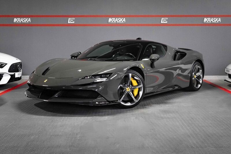 Grau Gebraucht 2021 Ferrari SF90 | 439.950 € - Bild 1/4