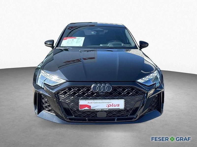 Gebraucht Audi RS3 Ambiente 400 PS (294 kW) 2025 Mythosschwarz metallic Limousine