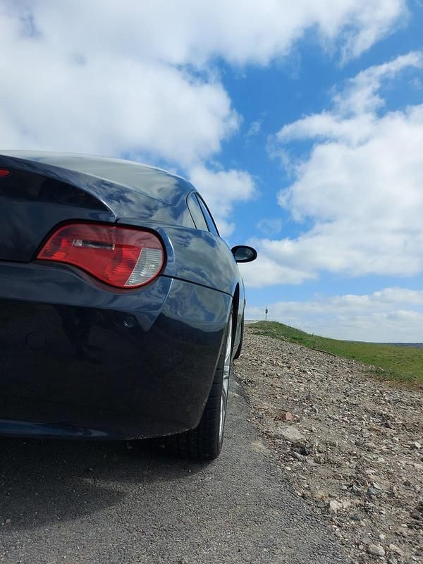 Gebraucht BMW Z4 265 PS (194 kW) 2007 Blau Coupé