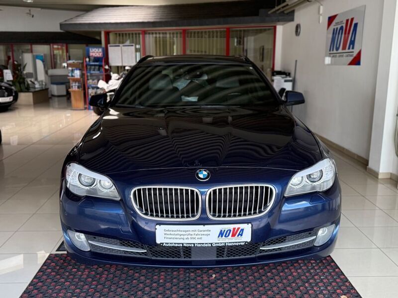 Blau Gebraucht 2011 BMW 535 Sport Line Limousine | 11.490 € (Guter Preis) - Bild 1/4