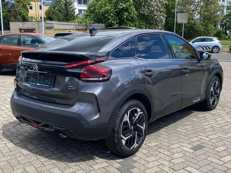Gebraucht Citroën C4 131 PS (96 kW) 2024 Lackierung platiniumgrau/typ aussenverkleidung metalliclackierung Limousine