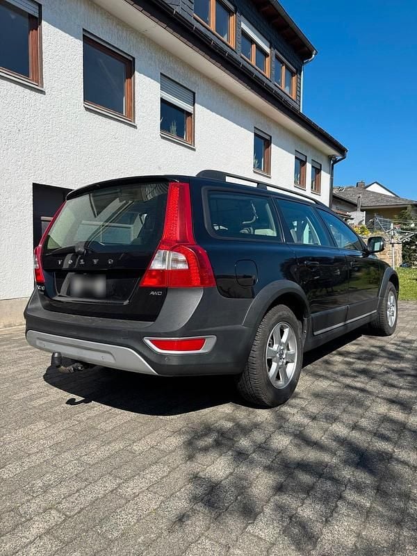 Second-hand Volvo XC70 185 CP (136 kW) 2008 Negru Break