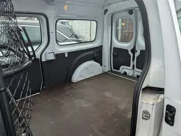 Gebraucht Renault Kangoo 95 PS (69 kW) 2019 Mineral weiss Van / Kleinbus