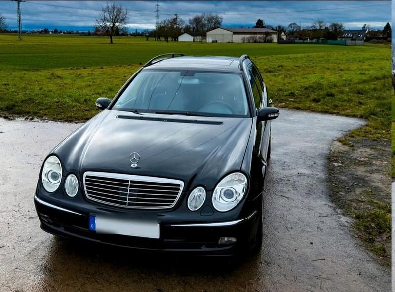 Gebraucht Mercedes E350 272 PS (200 kW) 2005 Schwarz Kombi