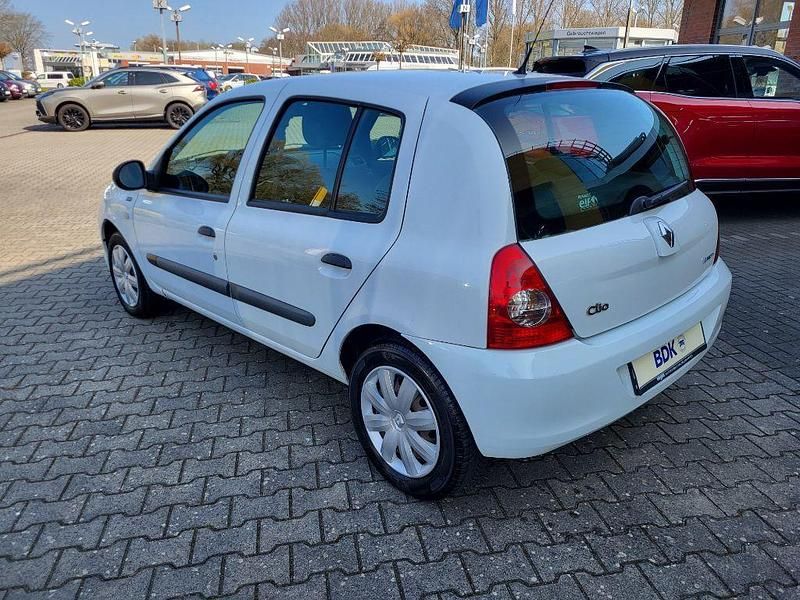 Gebraucht Renault Clio IV Campus 75 PS (55 kW) 2012 Arktisweiß Kleinwagen