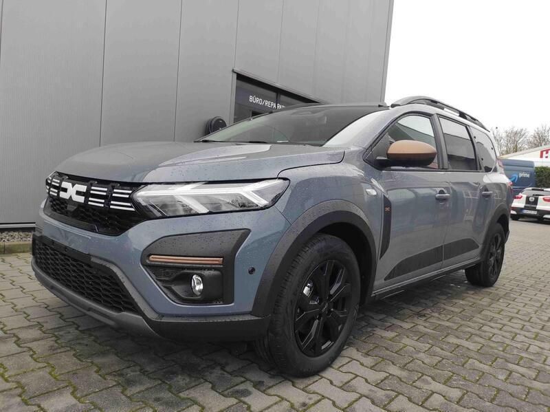 Urban grau kpw Neu 2024 Dacia Jogger Expression Van / Kleinbus | 23.579 € (Fairer Preis) - Bild 1/4