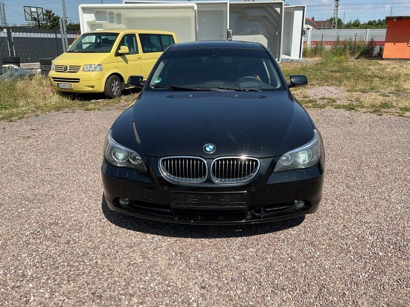 Schwarz Gebraucht 2007 BMW 530 Limousine | 5.950 € (Fairer Preis) - Bild 1/4