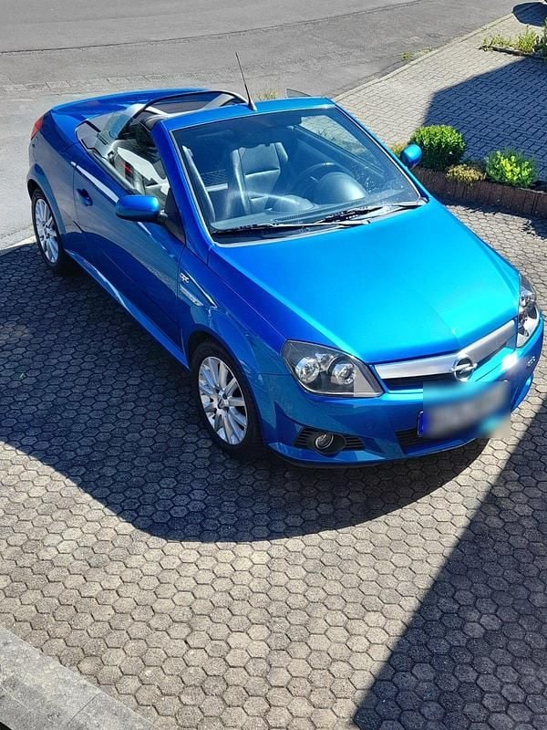 Gebraucht Opel Tigra 125 PS (91 kW) 2004 Blau Cabrio