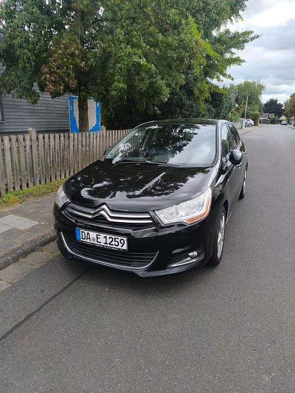 Schwarz Gebraucht 2012 Citroën C4 SELECTION Limousine | 2.999 € (Guter Preis) - Bild 1/4