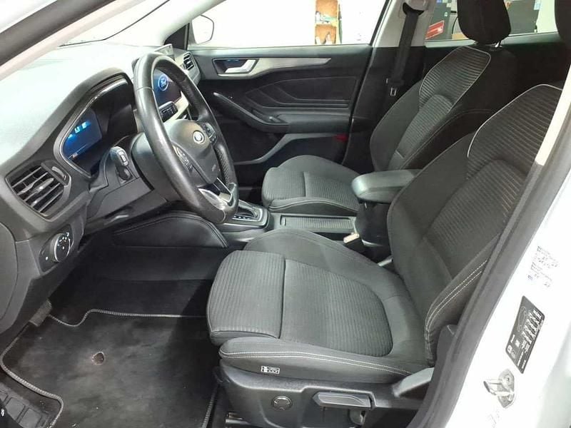 Gebraucht Ford Focus Titanium X 155 PS (114 kW) 2023 Frozen white Kombi