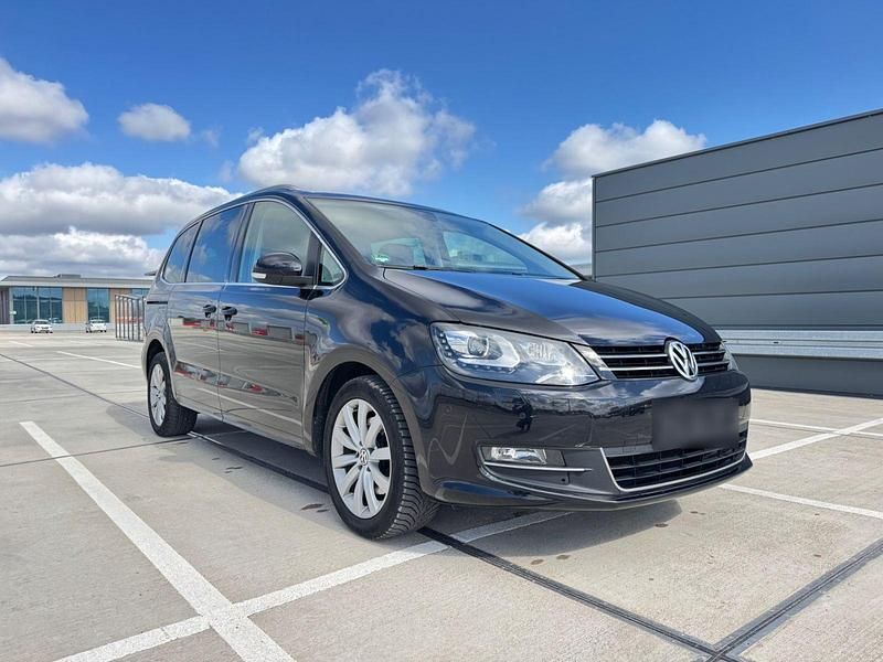 Gebraucht VW Sharan 140 PS (102 kW) 2015 Schwarz Van / Kleinbus