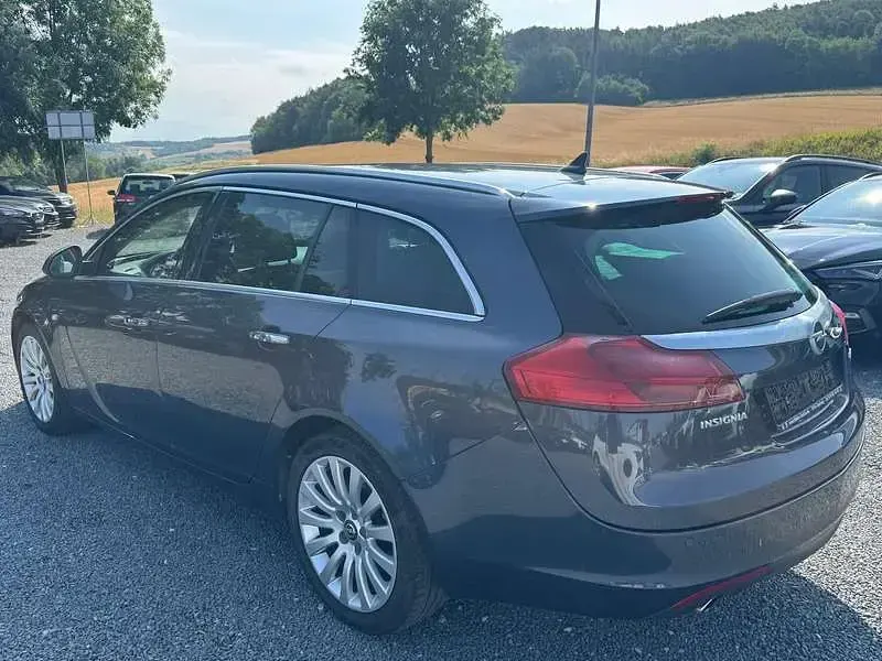 Gebraucht Opel Insignia Cosmo 160 PS (117 kW) 2009 Kombi