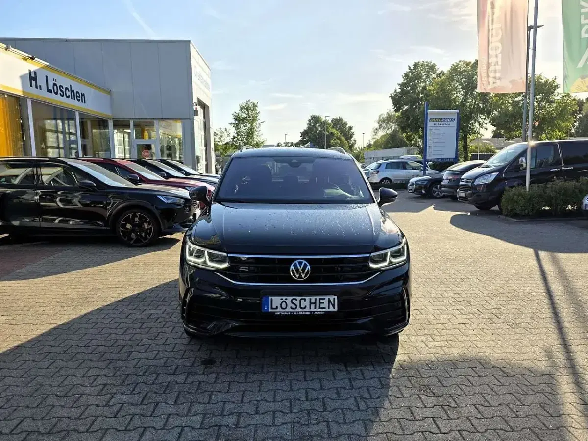 Gebraucht VW Tiguan Style 200 PS (147 kW) 2022 Schwarz SUV