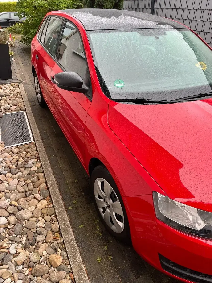 Second-hand Skoda Rapid 110 CP (80 kW) 2017 Roșu Hatchback