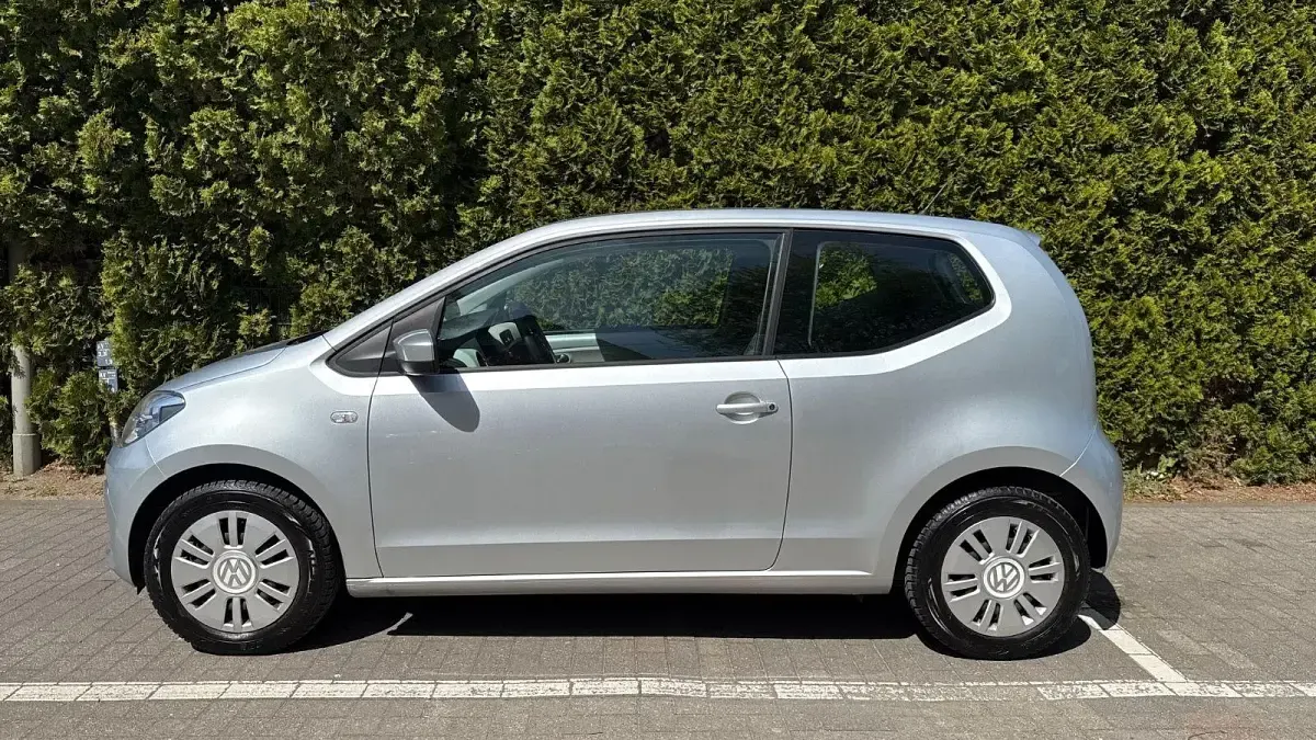 Second-hand VW up! 75 CP (55 kW) 2012 Argintiu Hatchback