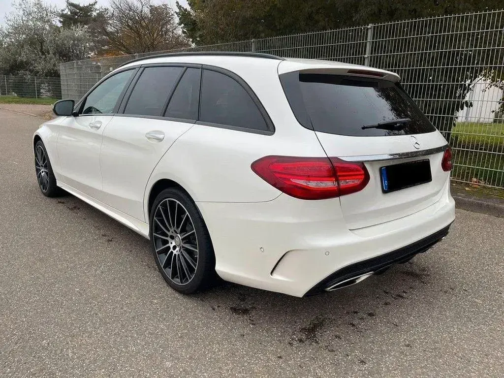 Gebraucht Mercedes C400 AMG line 333 PS (244 kW) 2015 Weiß Kombi