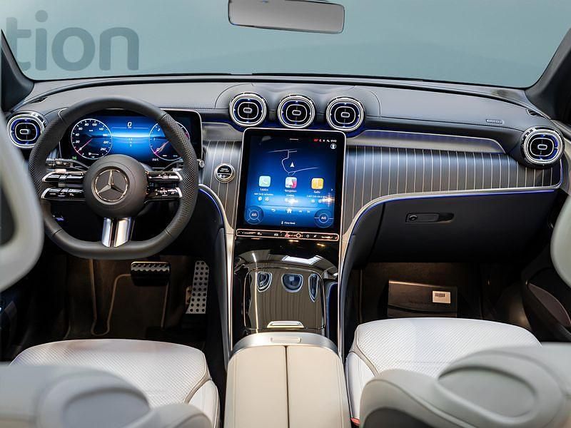 Gebraucht Mercedes GLC220 197 PS (144 kW) 2025 Schwarz SUV