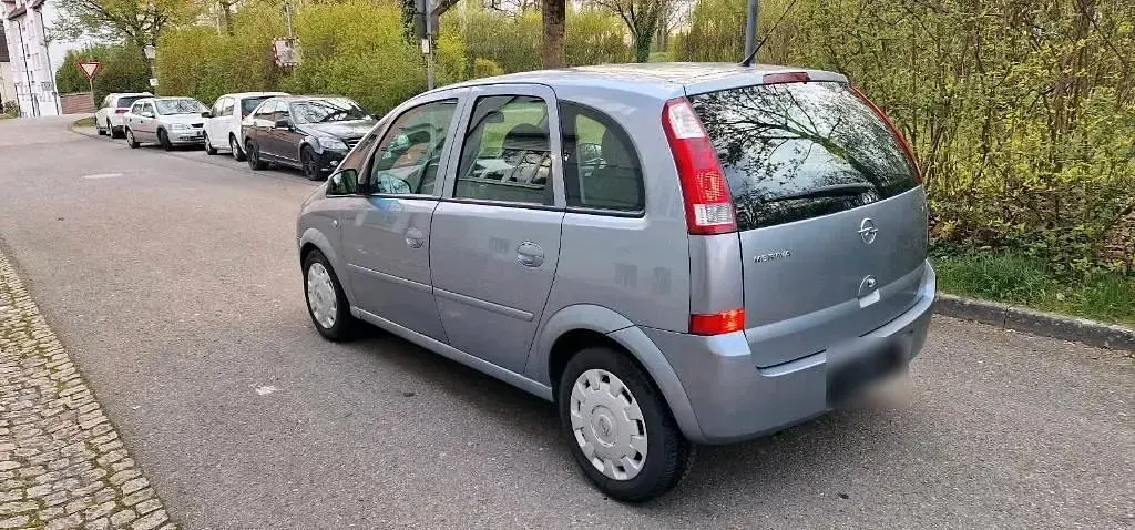 Używany Opel Meriva 101 KM (74 kW) 2005 Srebrny Minivan