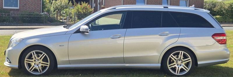 Gebraucht Mercedes E350 AMG line 265 PS (194 kW) 2010 Silber Kombi