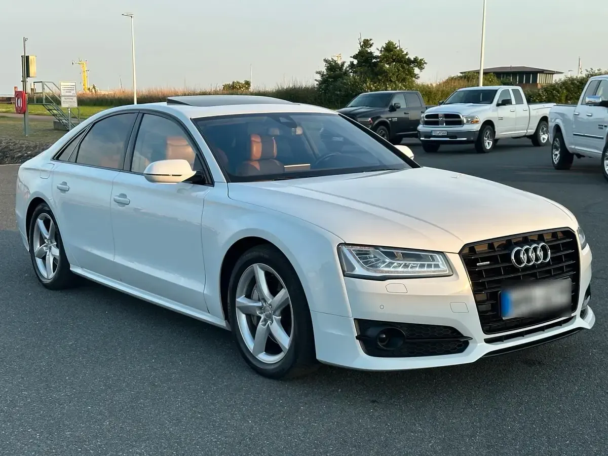 Gebraucht Audi A8 Exclusive 262 PS (192 kW) 2017 Weiß Limousine