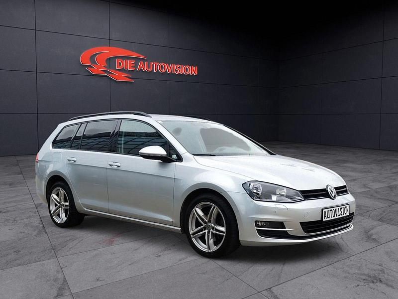 Gebraucht VW Golf VII S 105 PS (77 kW) 2013 Silber Kombi