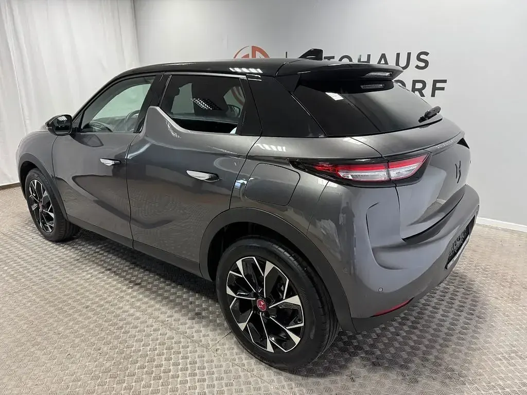Gebraucht DS Automobiles DS3 Crossback 131 PS (96 kW) 2023 Grau SUV